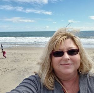 Meet your Posher, Dawn